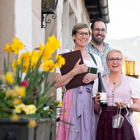 Gasthof Loewen Schruns Bagian luar foto